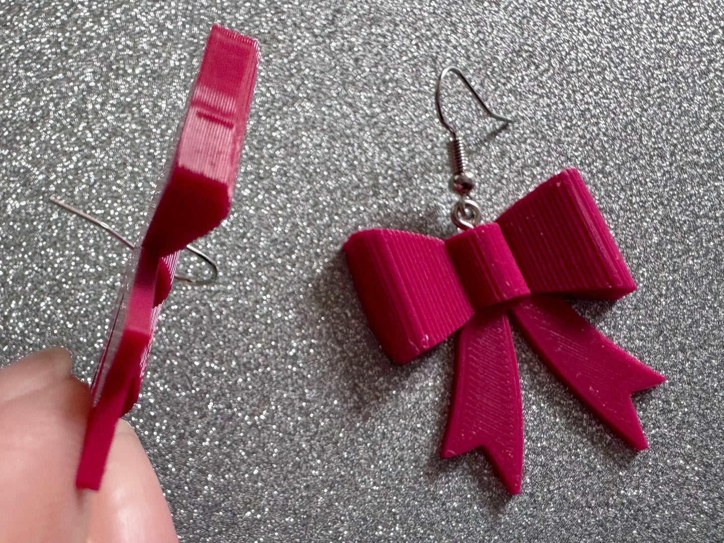 Red Bows: Laser Cut Acrylic Christmas Bows, Presents, Gifts, Xmas, X-mas, Birthday, Special, Best Gifts for Her/Him/Them