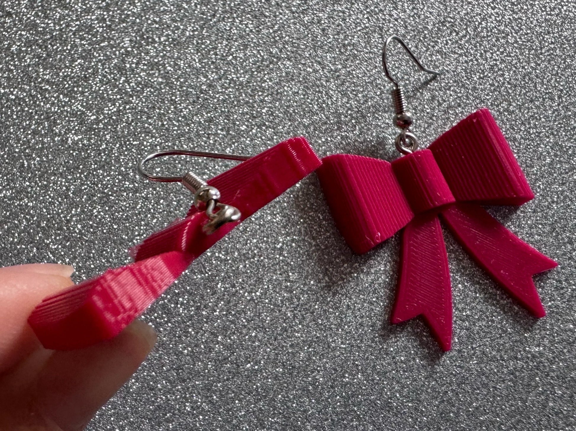 Red Bows: Laser Cut Acrylic Christmas Bows, Presents, Gifts, Xmas, X-mas, Birthday, Special, Best Gifts for Her/Him/Them