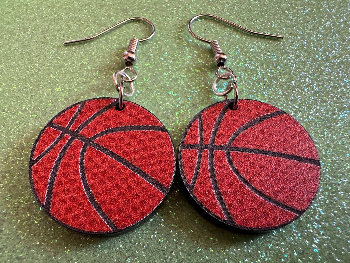 Small Basketball Earrings: Laser Cut Acrylic Basketball Print, Sports, NBA, PE Class, Sports Team, Sport Teams, Best Gifts for Her/Him/Them