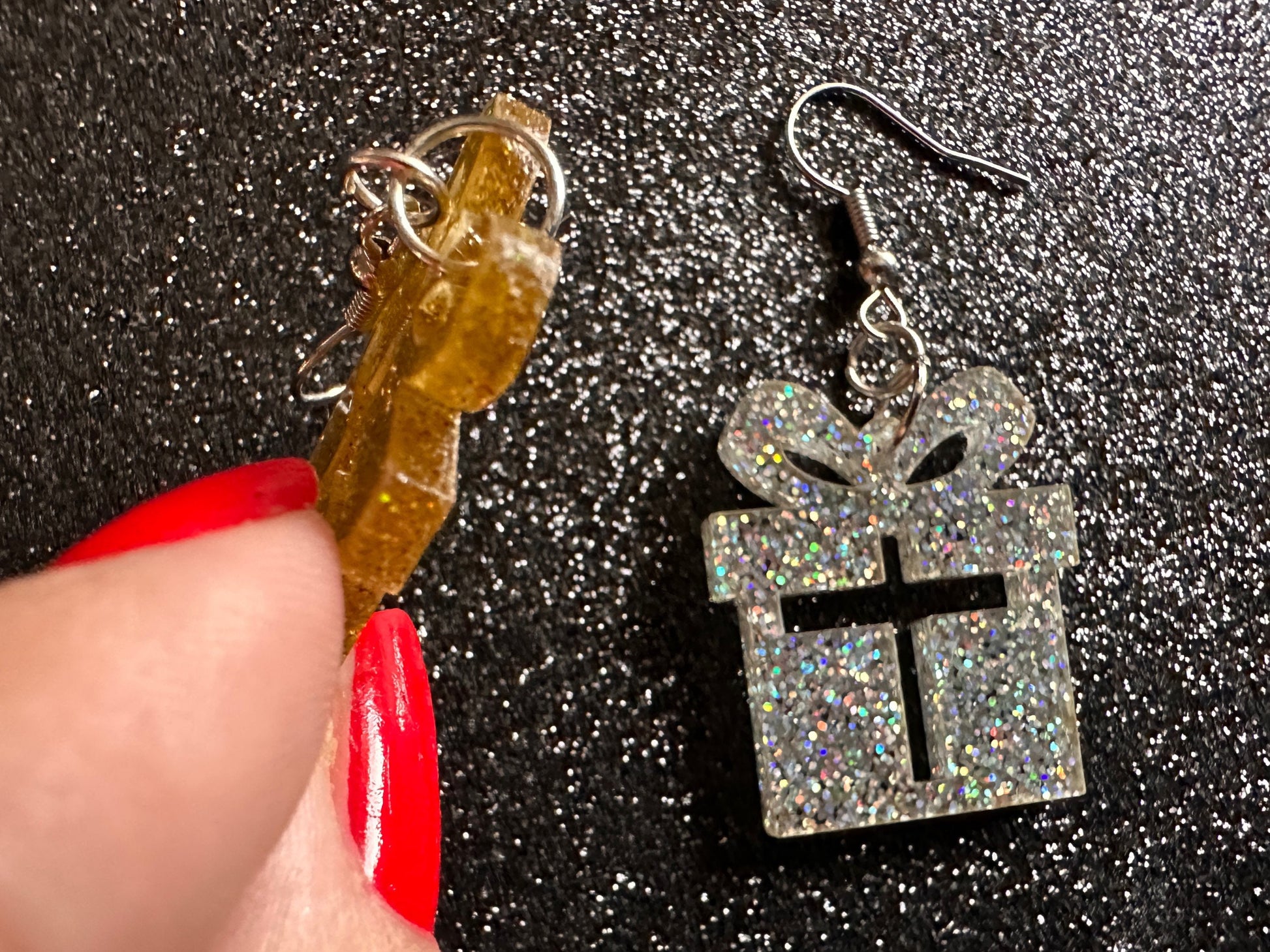 Small Glittery Christmas Present Earrings: Laser Cut Acrylic Presents, Xmas, X-mas, Sparkly Shiny Gift, Birthday, Gifts for Her/Him/Them