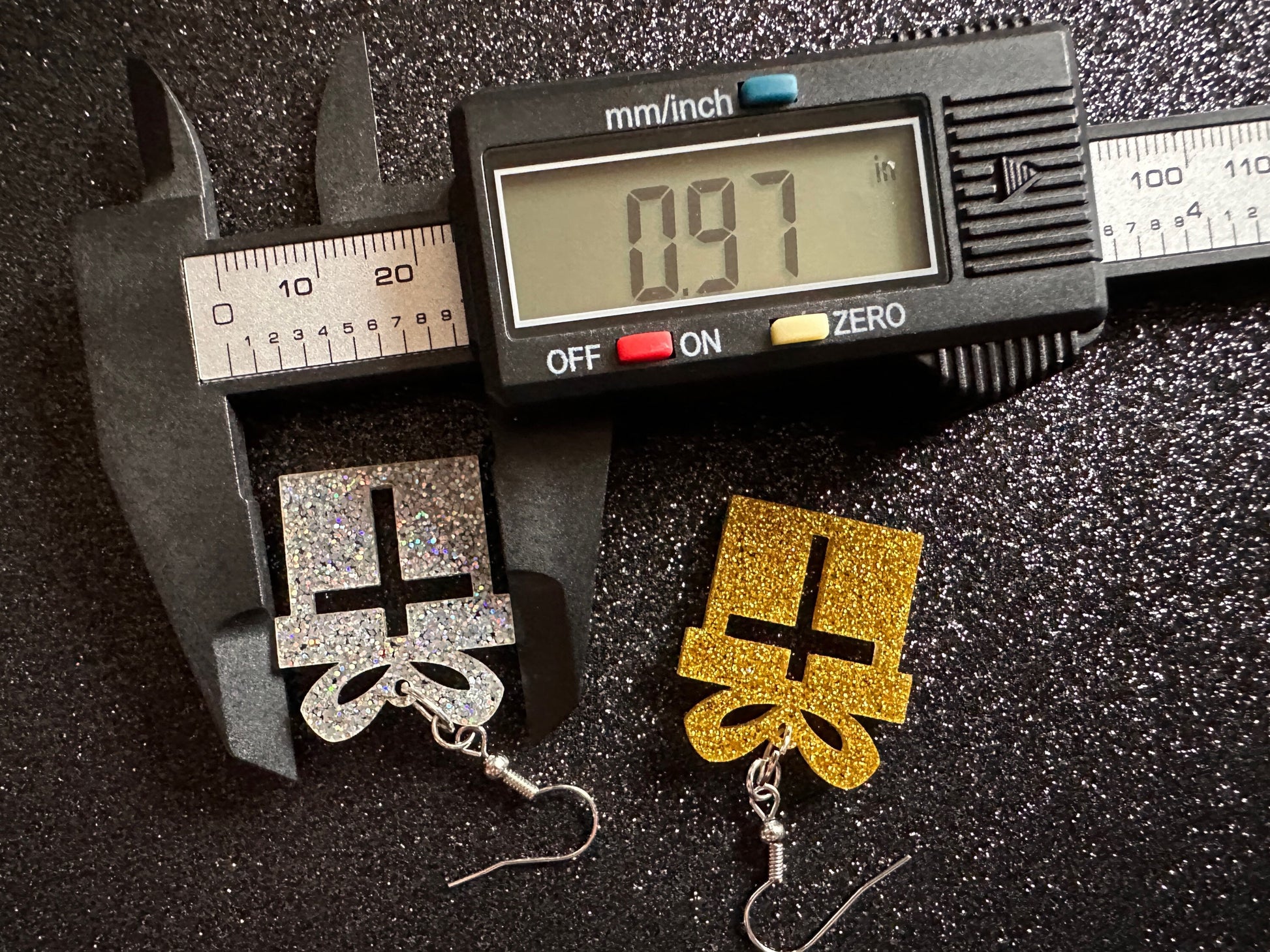 Small Glittery Christmas Present Earrings: Laser Cut Acrylic Presents, Xmas, X-mas, Sparkly Shiny Gift, Birthday, Gifts for Her/Him/Them