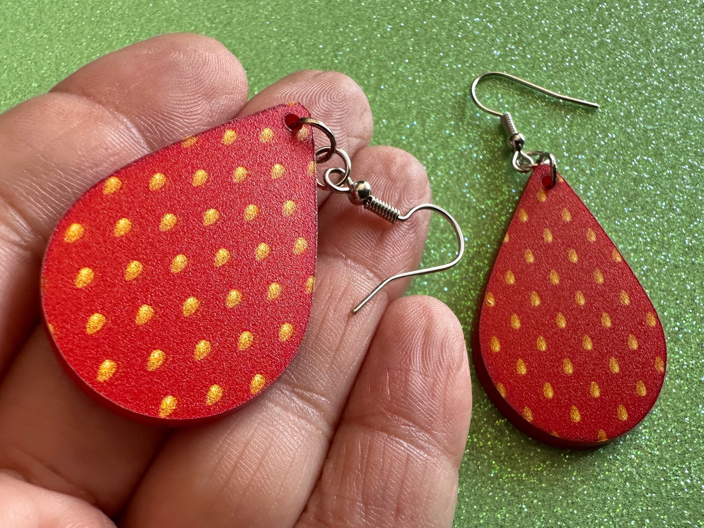 Strawberry Earrings: Laser Cut Acrylic Strawberries, Fruit, Heart, Fruits, Red Earrings, Summer Vibes, Food Earrings, Gifts for Her/Him/Them