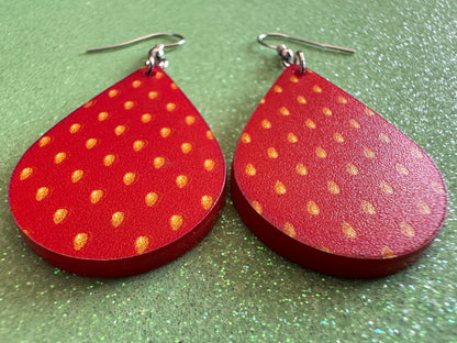 Strawberry Earrings: Laser Cut Acrylic Strawberries, Fruit, Heart, Fruits, Red Earrings, Summer Vibes, Food Earrings, Gifts for Her/Him/Them