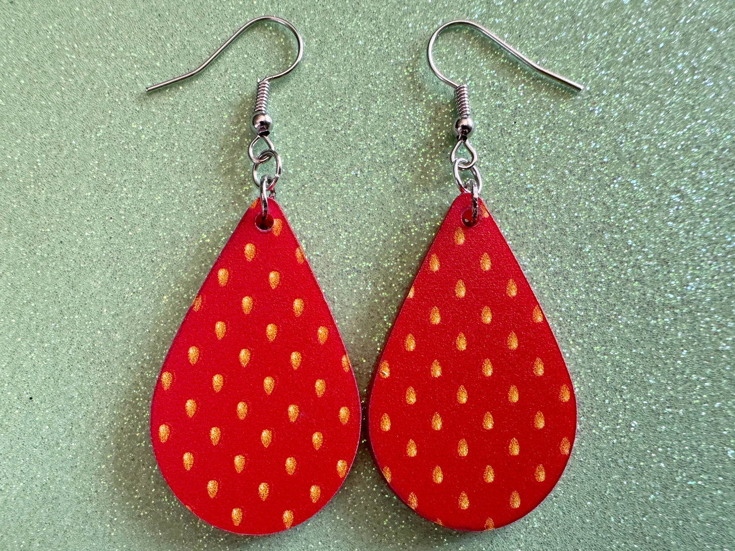 Strawberry Earrings: Laser Cut Acrylic Strawberries, Fruit, Heart, Fruits, Red Earrings, Summer Vibes, Food Earrings, Gifts for Her/Him/Them
