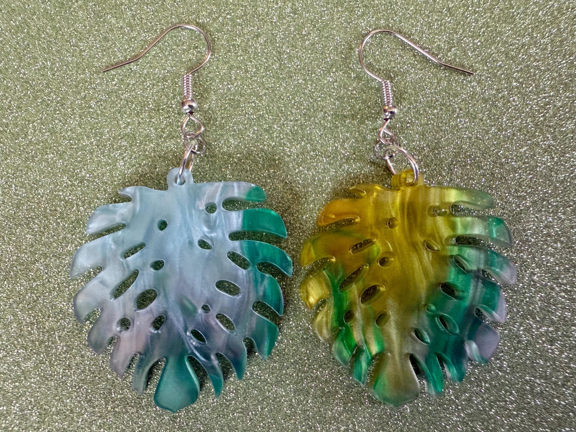 Tropical Leaf Earrings: Laser Cut Acrylic Leaves, House Plant, Monstera, Lush Green Earrings, Plants, Sparkly, Best Gifts for Her/Him/Them