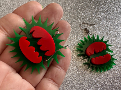 Venus Fly Trap Earrings: Exotic Plants, Green Earrings, Laser Cut Acrylic Jewelry, Carnivorous Plants, Unique Gifts for Her/Him/Them